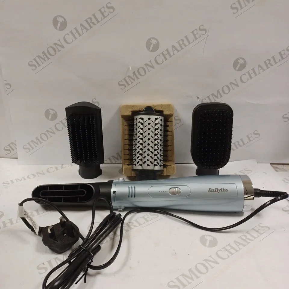 BABYLISS HYDRO-FUSION 4-IN-1 HAIRDRYER BRUSH 