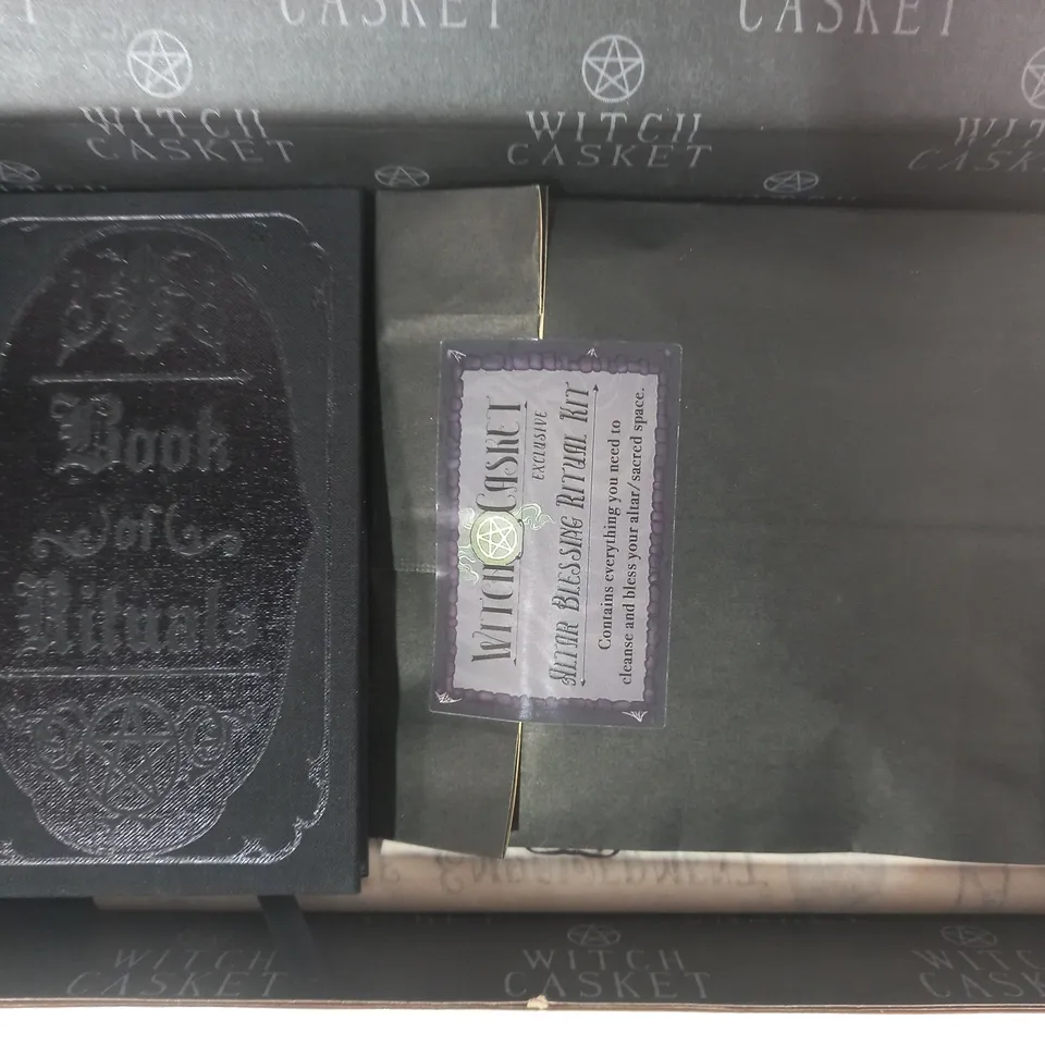 BOXED WITCH CASKET GIFT SET