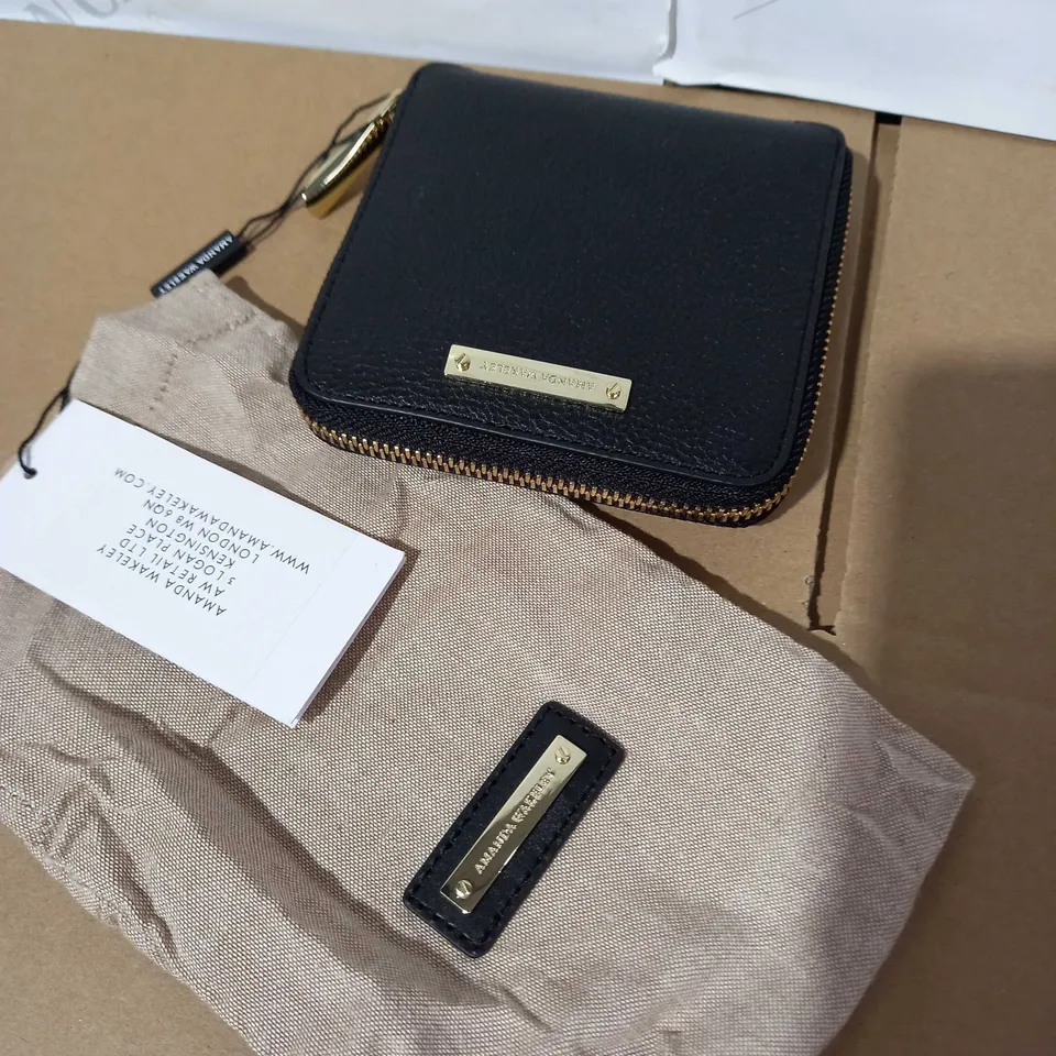 AMANDA WAKELEY THE DENUVE SMALL ZIP PURSE, BLACK