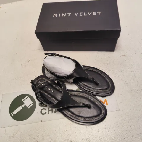 MINT VELVET LUNA BLACK SLINGBACK FLIP FLOP SANDALS – UK 8 (EU 41, US 10) – BOXED