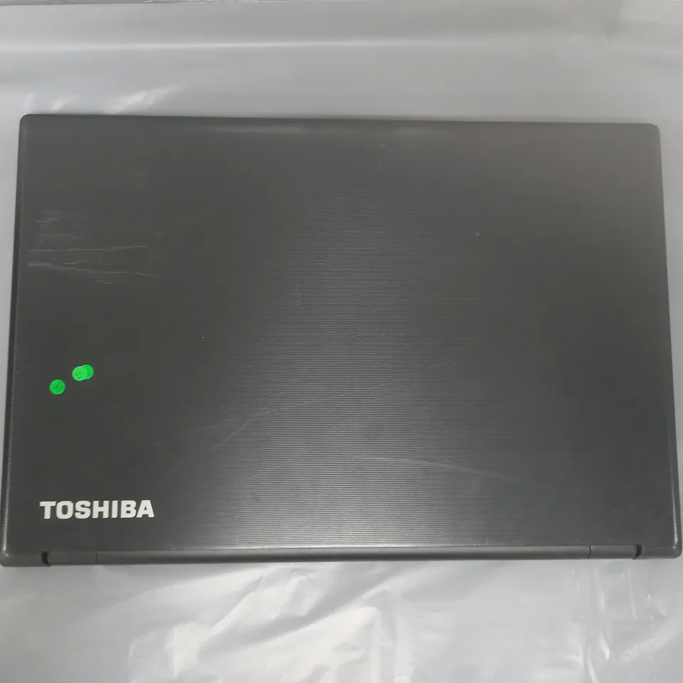 TOSHIBA SATELLITE PRO R50-B	15 INCH I3-4005U 1.70GHZ