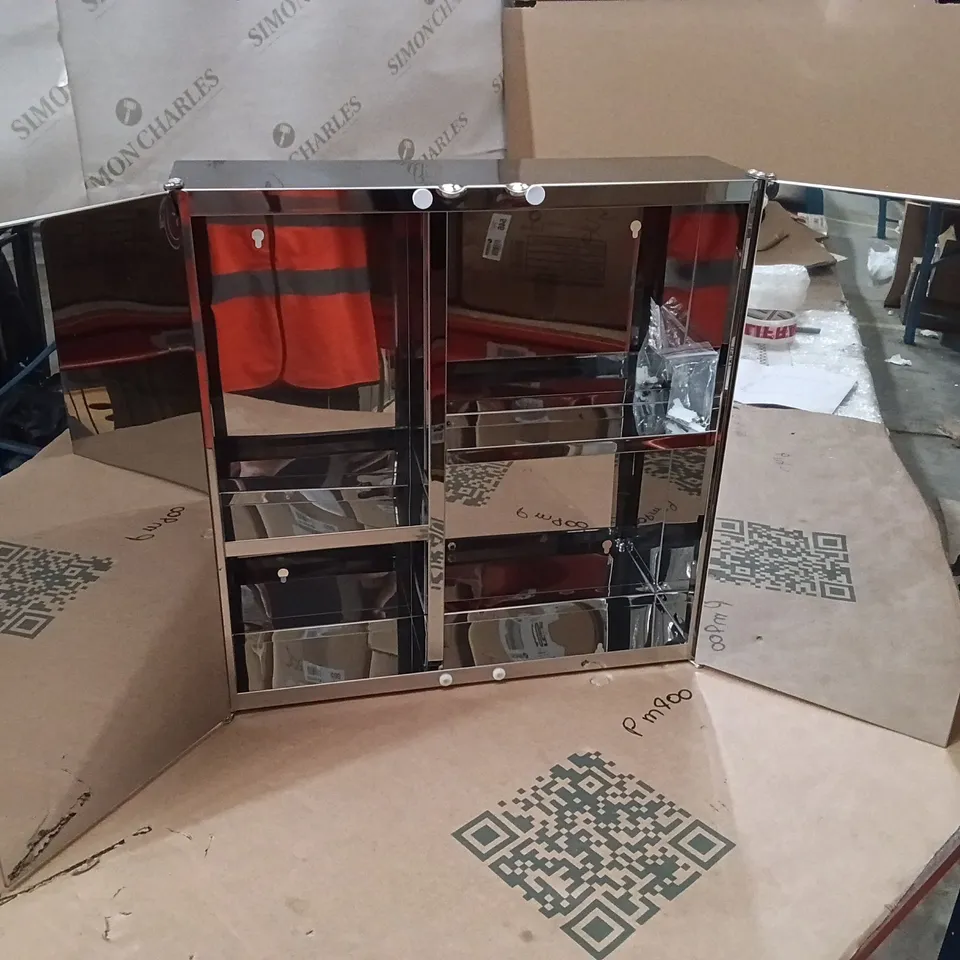 BOXED BATH VIDA TIANO DOUBLE BATHROOM CABINET 