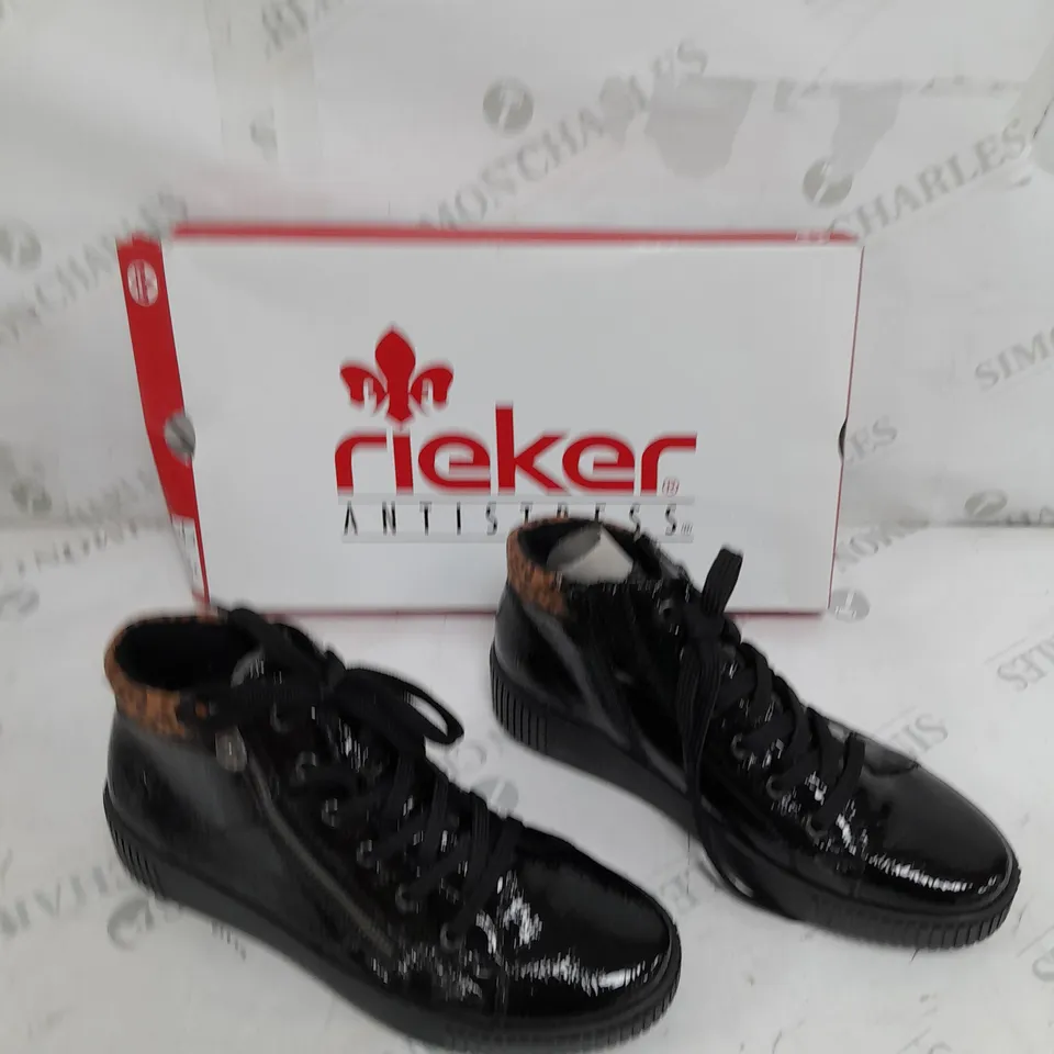 BOXED PAIR OF RIEKER HIGH TOP LEOPARD CUFF TRAINERS BLACK SIZE 5