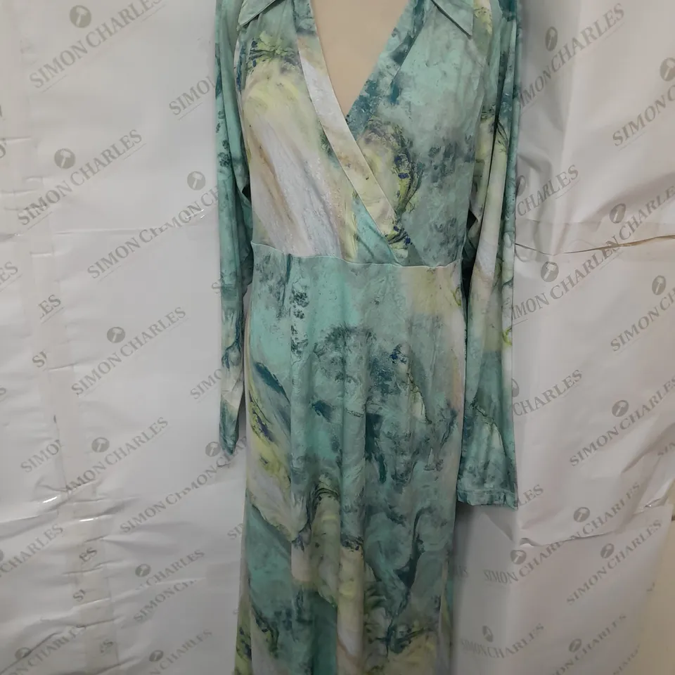 KAREN MILLEN PETITE ARBLE PRINT JERSEY SHIRT MIDI DRESS IN GREEN SIZE S