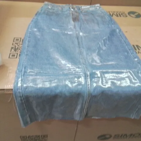 BOXED BRAND NEW APPROXIMATELY 17 JD WILLIAMS METALLIC SKIRT BLUE/SILVER SIZE 12