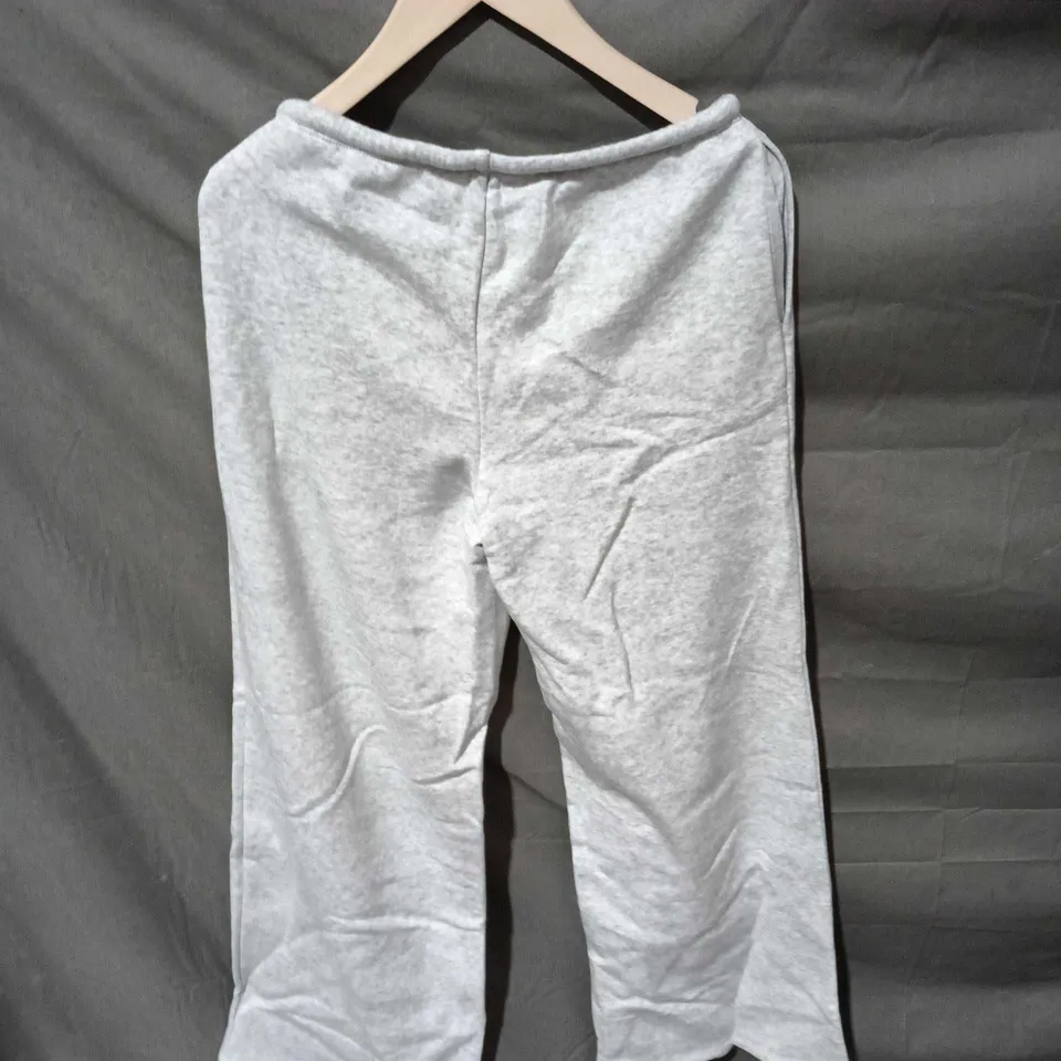 H&M GREY JOGGERS - UK 12-13Y (EUR 158)