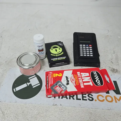 APPROXIMATELY 10 ASSORTED HOUSEHOLD PRODUCTS TO INCLUDE PENCIL SHARPENER, CALCULATOR, ANT BAIT STATION ETC 