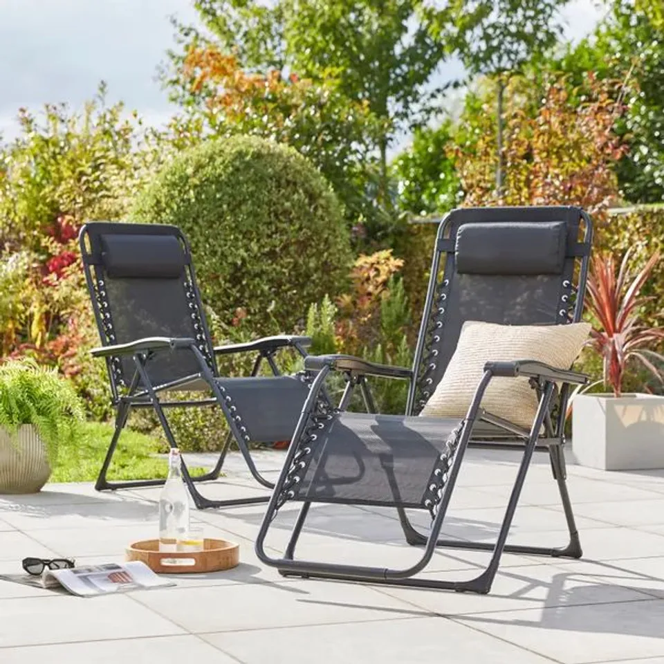 BAGGED HELSINKI RECLINING SUN LOUNGER CHAIR