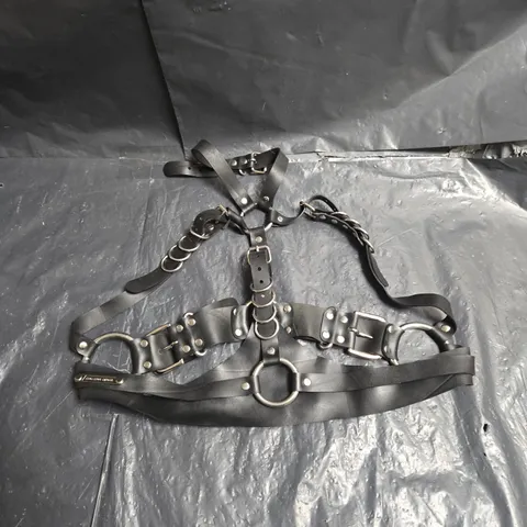 BROKE BOUTIQUE HELLCAT HARNESS TOP IN BLACK - ADJUSTABLE