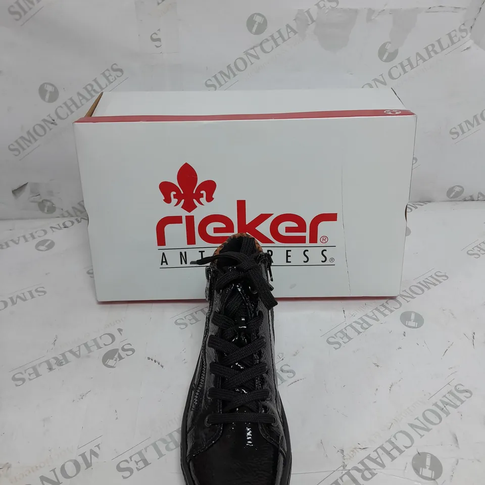 BOXED RIEKER HIGH TOP CUFFED SHOES, LEOPARD/BLACK - SIZE 4