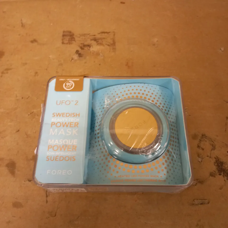 FOREO UF0 2 BEAUTY-TECH POWER MASK