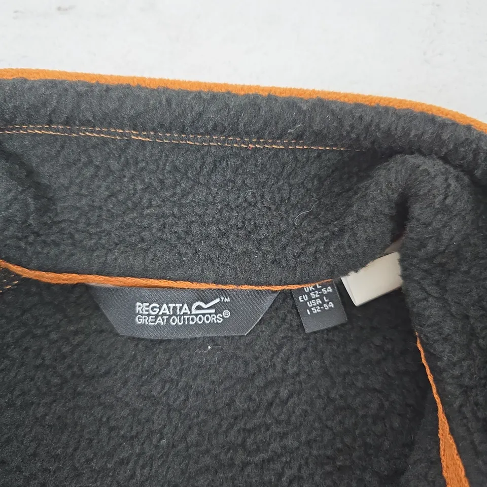 REGATTA GREAT OUTDOORS FLEECE JACKET – UK L, BROWN