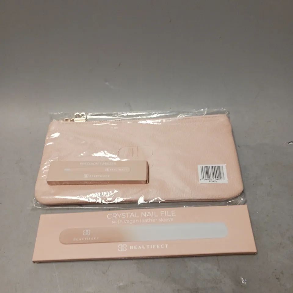 BEAUTIFECT LOT OF 3 PRODUCTS TO INCLUDE - CRYSTAL NAIL FILE - RECISION TWEEZER - POUCH