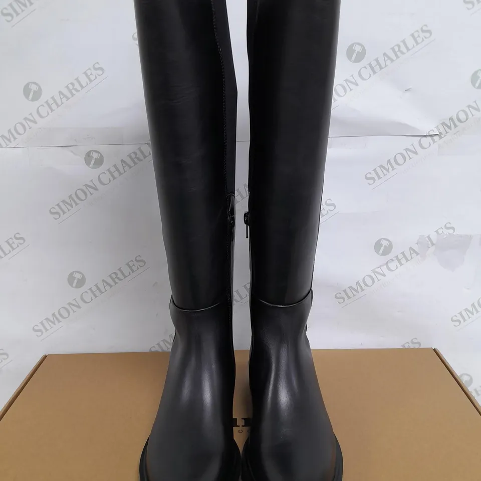 BOXED PAIR OF DUNE LONDON UNDER THE KNEE BLACK LEATHER BOOTS - SIZE 3/36