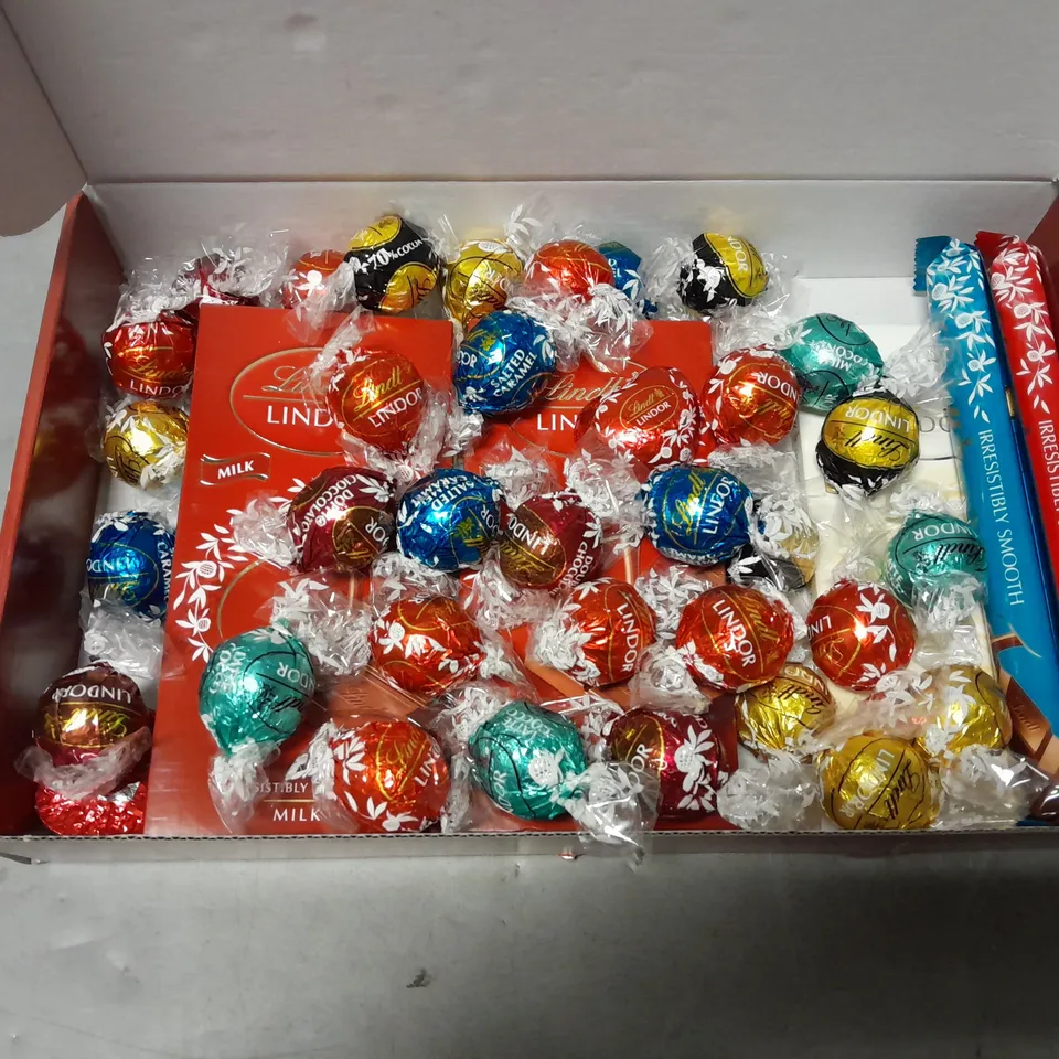 BOXED LINDT LINDOR ASSORTED CHOCOLATE 