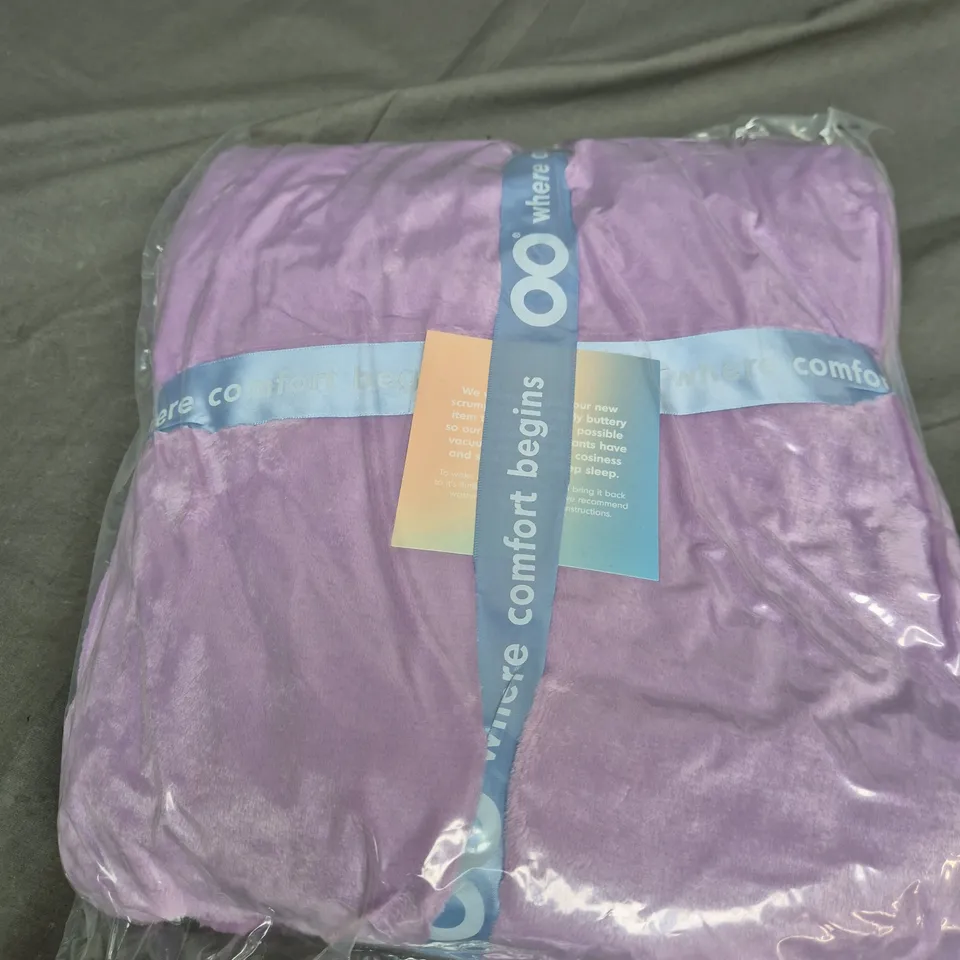 SEALED OODIE OVERSIZED HOODED BLANKET 