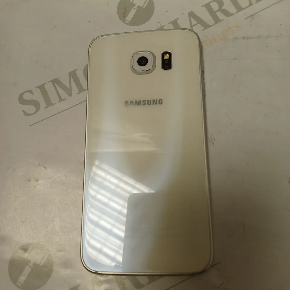 SAMSUNG GALAXY S6 - WHITE