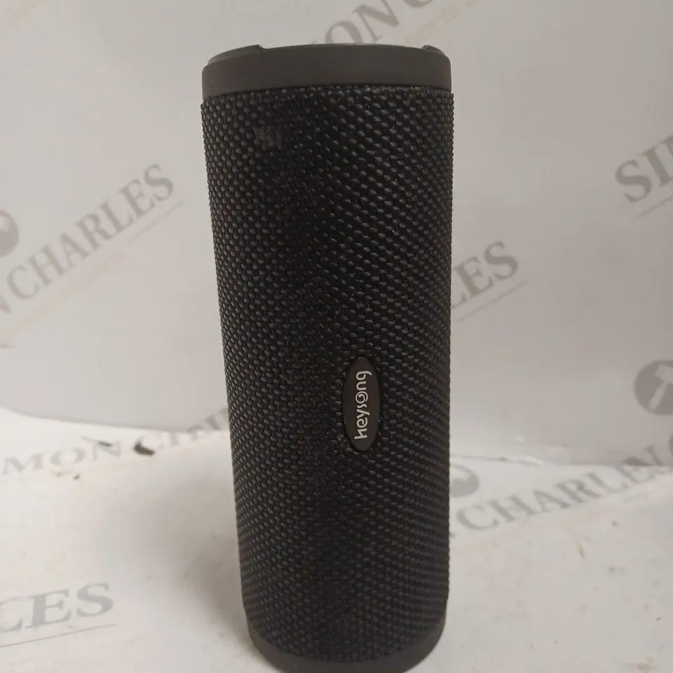HEYSONG PORTABLE BLUETOOTH SPEAKER, WATERPROOF WIRELESS OUTDOOR SPEAKERS