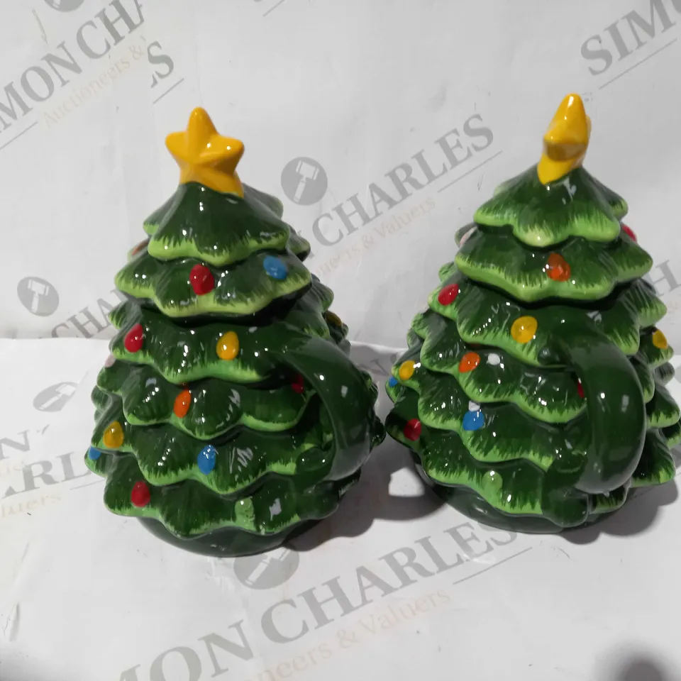 2X CHRISTMAS TREE MUGS GREEN