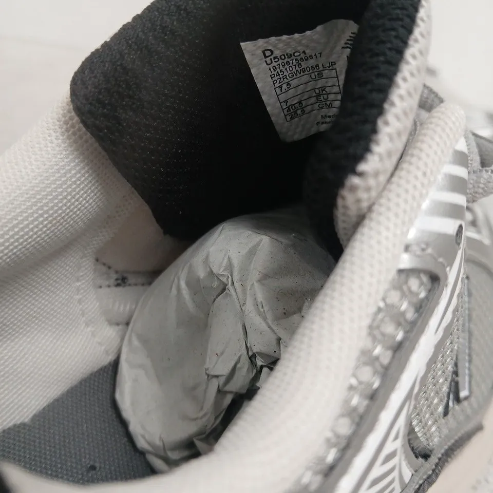 NEW BALANCE MEN'S RUNNING SHOES – GREY/SILVER