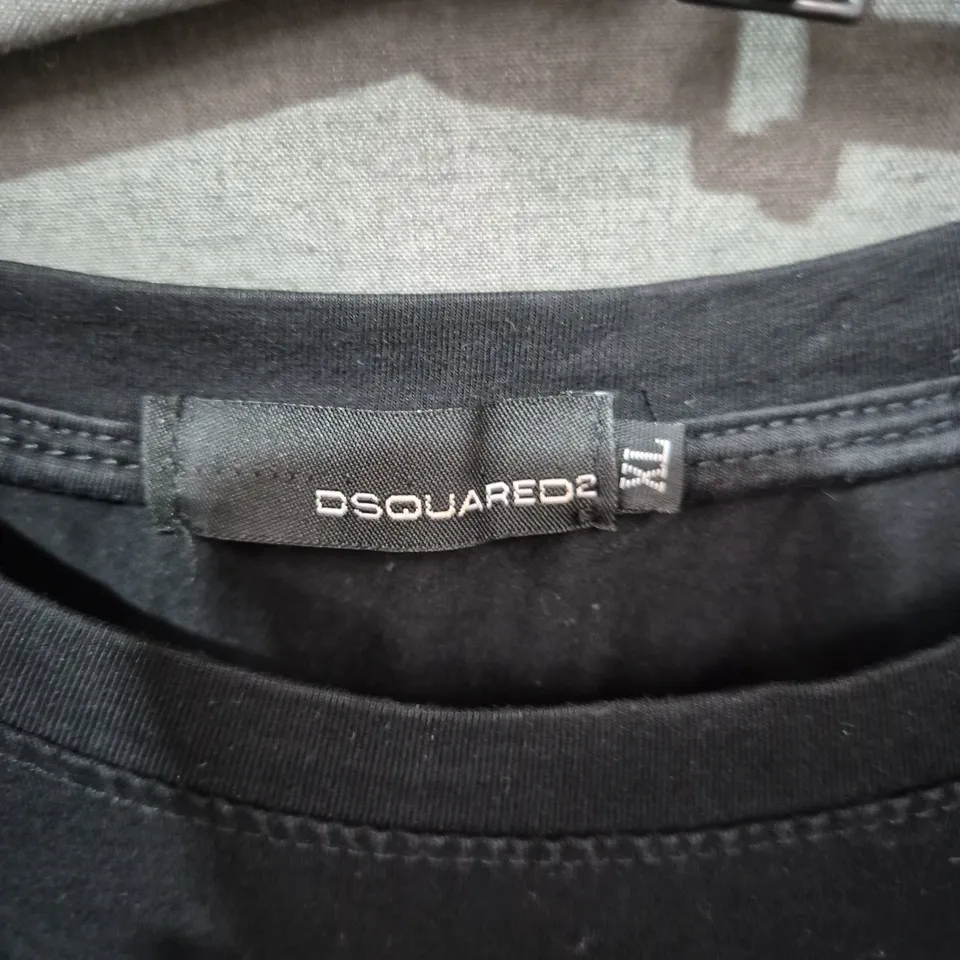 DSQUARED2 T-SHIRT – BLACK CREW NECK WITH BROTHERS LOGO – XL 