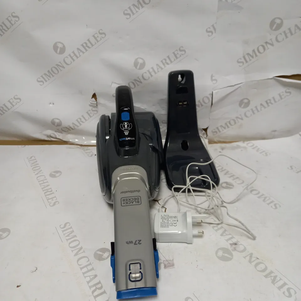 BLACK + DECKER SMARTTECH DUSTBUSTER 