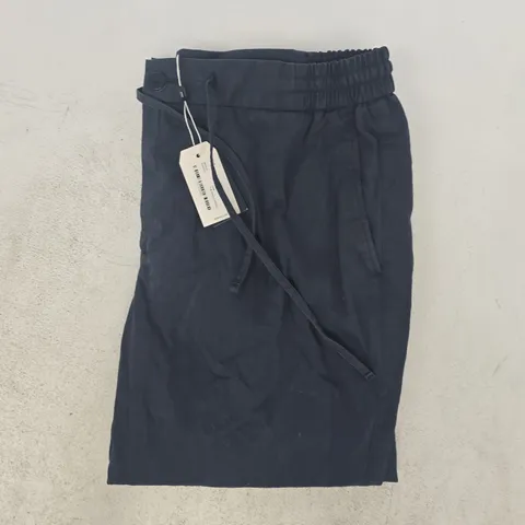 MR MARVIS THE EASY CHINOS IN COSMICS NAVY SIZE 34/32