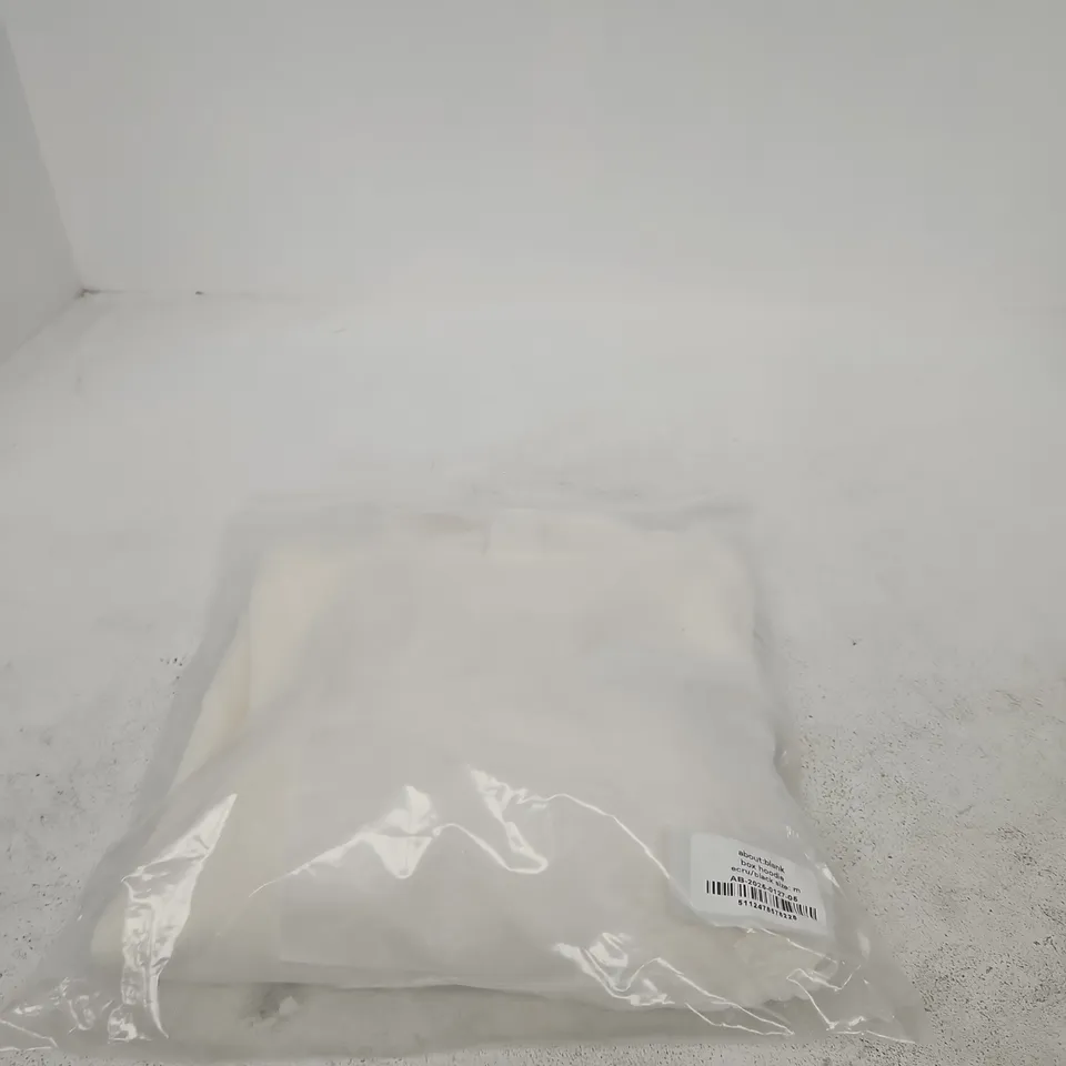 ABOUT:BLANK BOX HOODIE – ECRU/BLACK, SIZE M