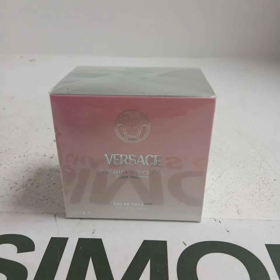 BOXED AND SEALED VERSACE BRIGHT CRYSTAL POUR FEMME EAU DE TOILETTE 50ML