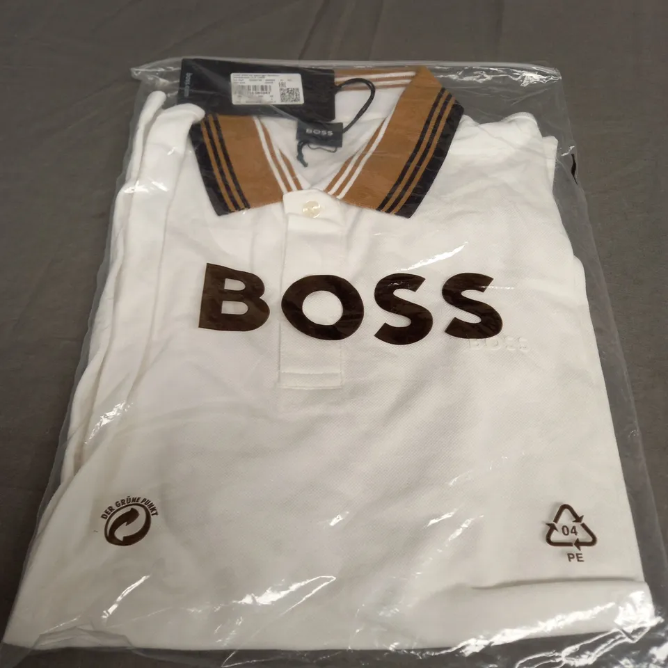 SEALED HUGO BOSS POLO SHIRT IN WHITE - LARGE
