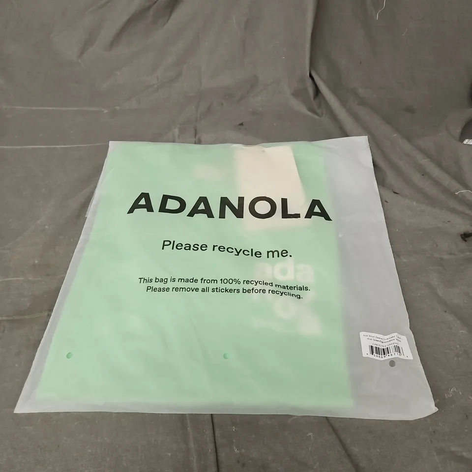 ADANOLA ACE SHORT SLEEVE OVERSIZED TSHIRT IN KIWI GREEN/MARSHMALLOW WHITE SIZE S