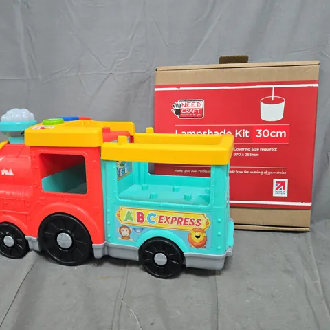 CAGE OF APPROXIMATELY 10 ASSORTED HOUSEHOLD ITEMS TO INCLUDE LAMPSHADE KIT, ABC EXPRESS TOY, ETC - COLLECTION ONLY