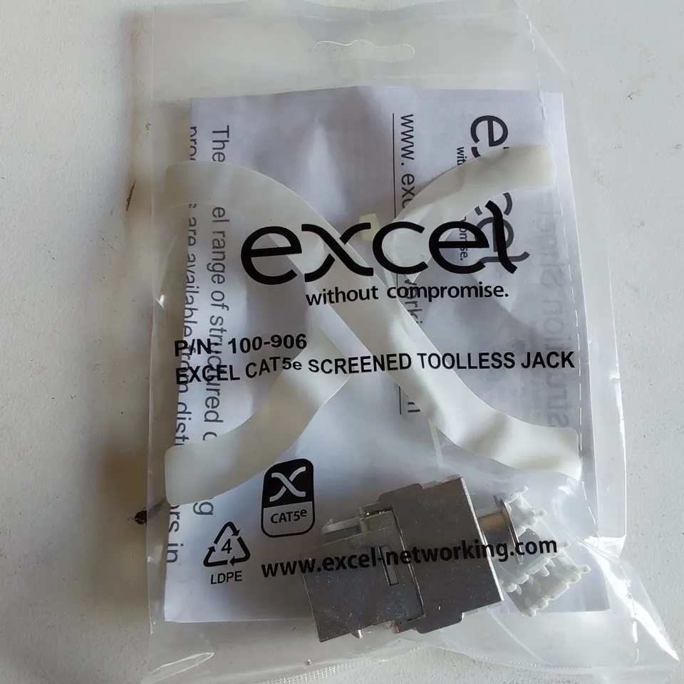 BOX OF APPROXIMATELY 400x BAGGED EXCEL CAT5e SCREENED TOOLLESS JACKS