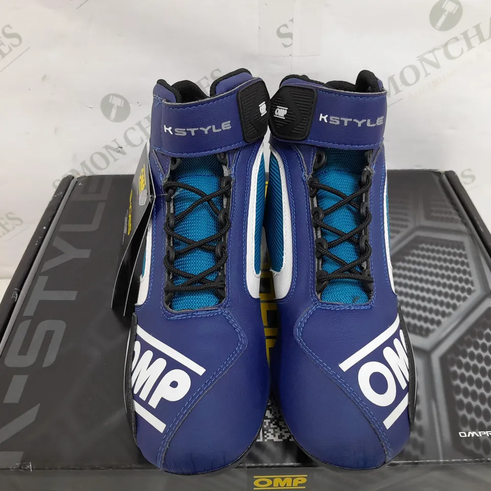 BOXED PAIR OF OMP KS-1 VELCRO SHOES IN NAVY/LIGHT BLUE/WHITE - UK 2.5