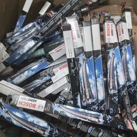 PALLET CONTAINING VARIOUS ASSORTED BOXED HOUSEHOLD ITEMS TO INCLUDE: WINDSCREEN WIPER BLADES AND LOTS MORE UNMARKED BOXED ITEMS 