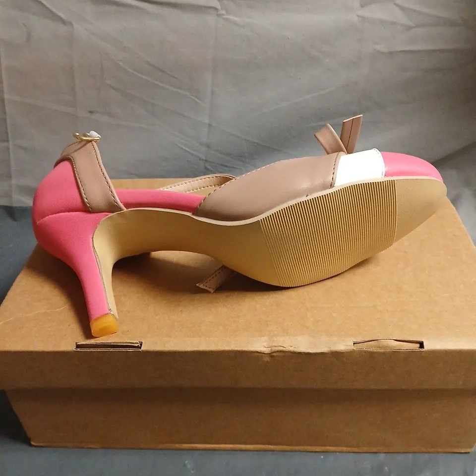 WOMEN'S PINK AND BEIGE BOW-DETAIL MID-HEEL SANDALS SIZE EU 37