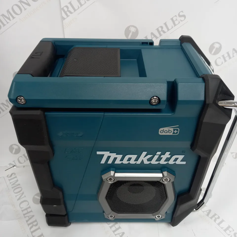 BOXED MAKITA DAB+ JOB SITE RADIO XGT/LXT/CXT RRP £159.99