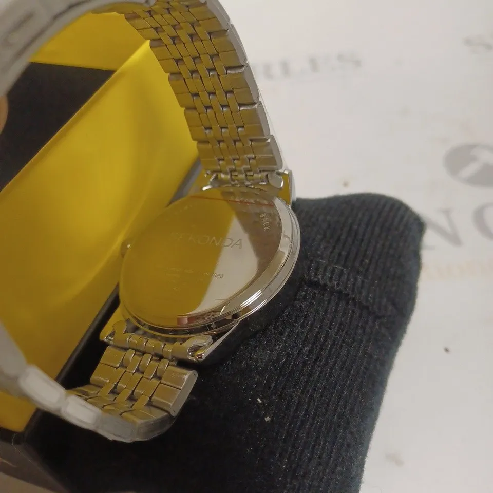 BOXED SEKONDA SILVER STEEL WATCH WITH GREEN FACE
