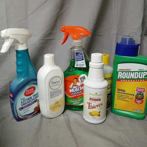APPROXIMATELY 13 ASSORTED LIQUIDS TO INCLUDE ROUNDUP, KILROCK DESCALER, MR MUSCLE, ETC - COLLECTION ONLY