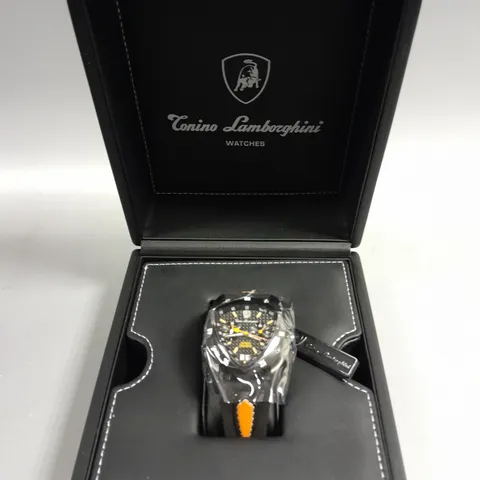 BOXED TONINO LAMBORGHINI MEN'S SPYDER ORANGE CHRONOGRAPH WATCH