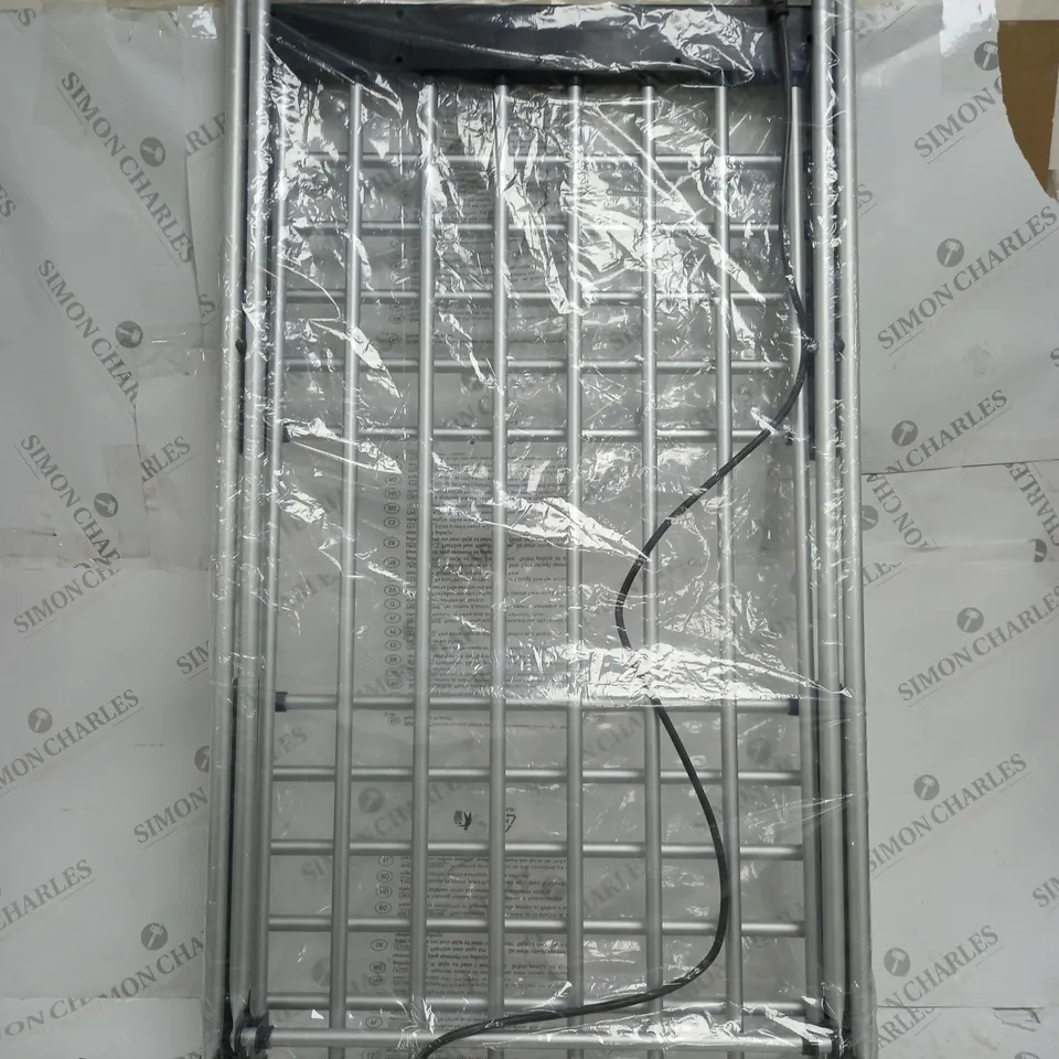 BOXED BLACK AND DECKER DELUXE ELECTRIC LAUNDRY AIRER - COLLECTION ONLY RRP £112.99