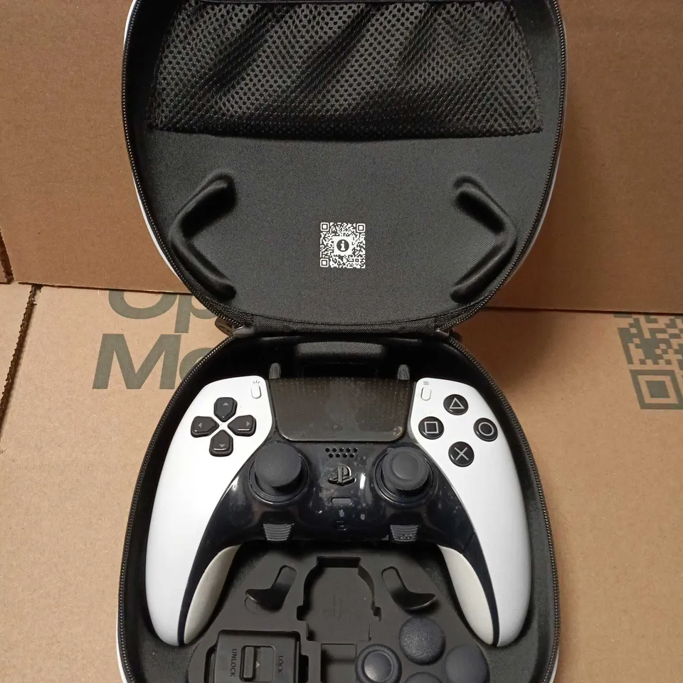 PLAYSTATION 5 DUALSENSE EDGE WIRELESS CONTROLLER WHITE