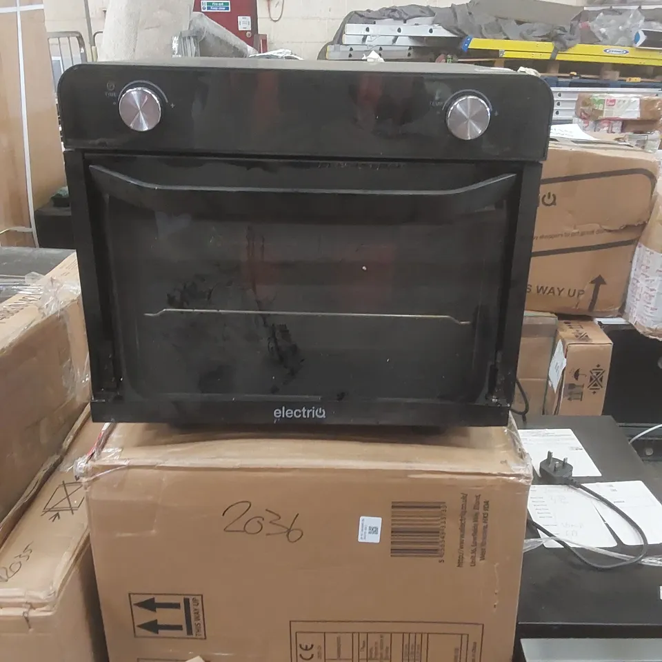 ElectriQ Electric Countertop Oven – Black 