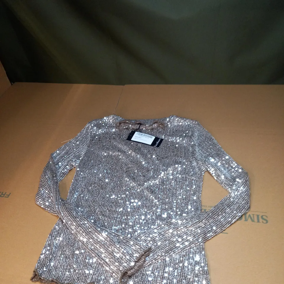 WOMENS SEQUIN HIGH NECK LONG SLEEVED TOP SIZE 8