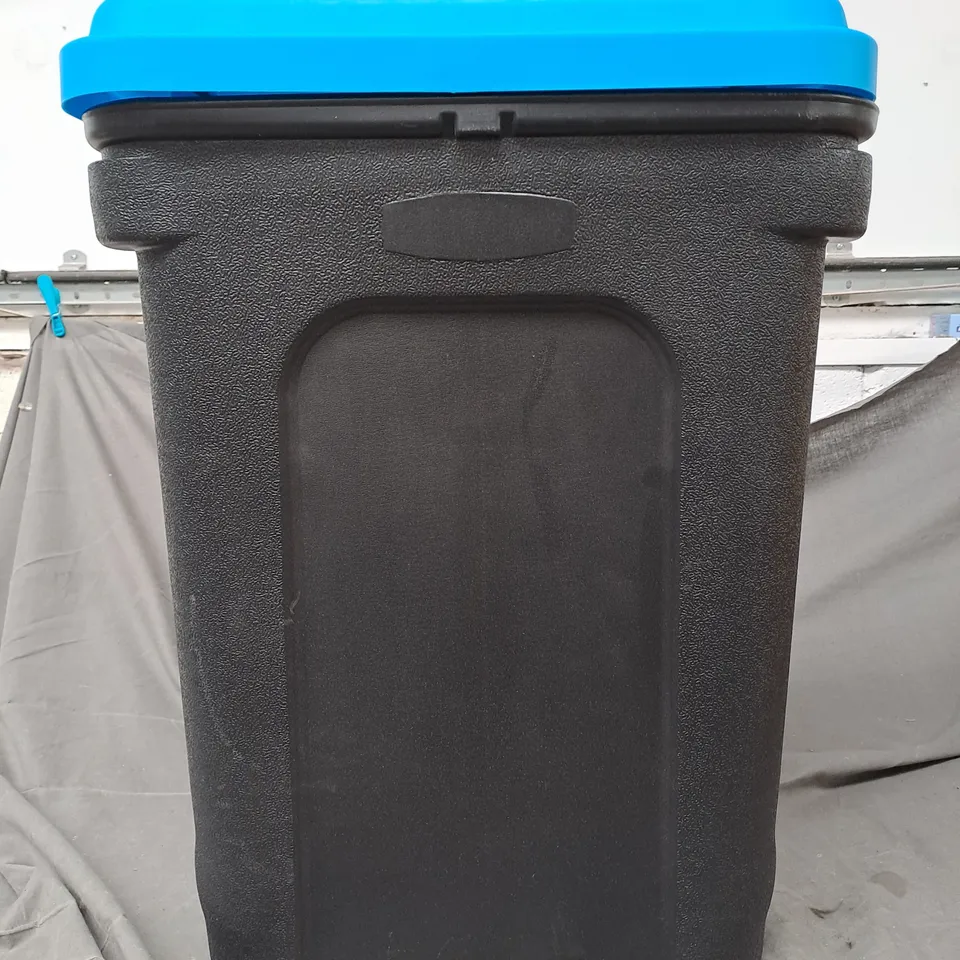 BOXED 30L PET FOOD CONTAINER 