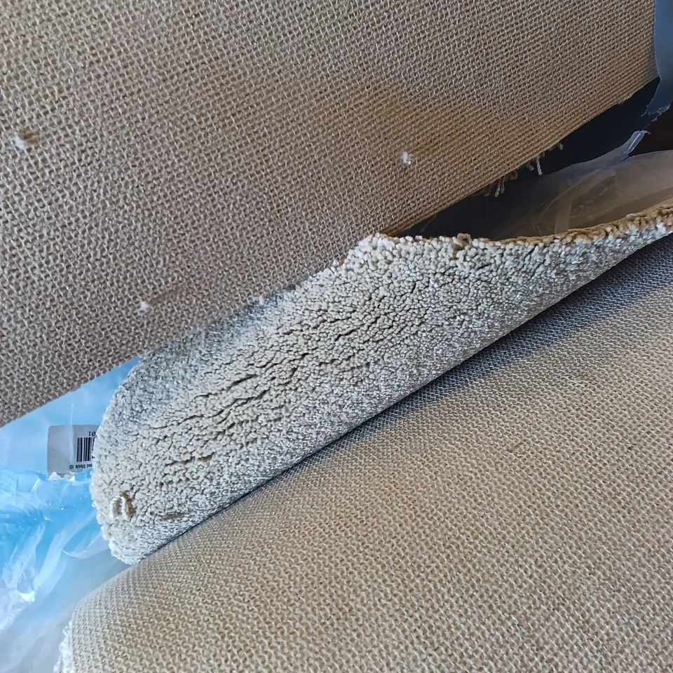 ROLL OF QUALITY ULTIMATE IMPRESSIONS PRECIOUS CARPET // APPROX SIZE: 7.50 X 4.00M