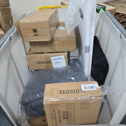 CAGE OF APPROXIMATELY 16 ASSORTED ITEMS TO INCLUDE: WICKER BASKET 