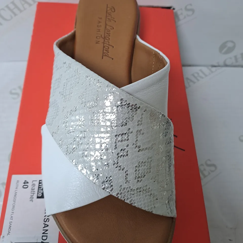 RUTH LANGSFORD OPEN TOE SANDALS SILVER CROCODILE STRAP SIZE 7