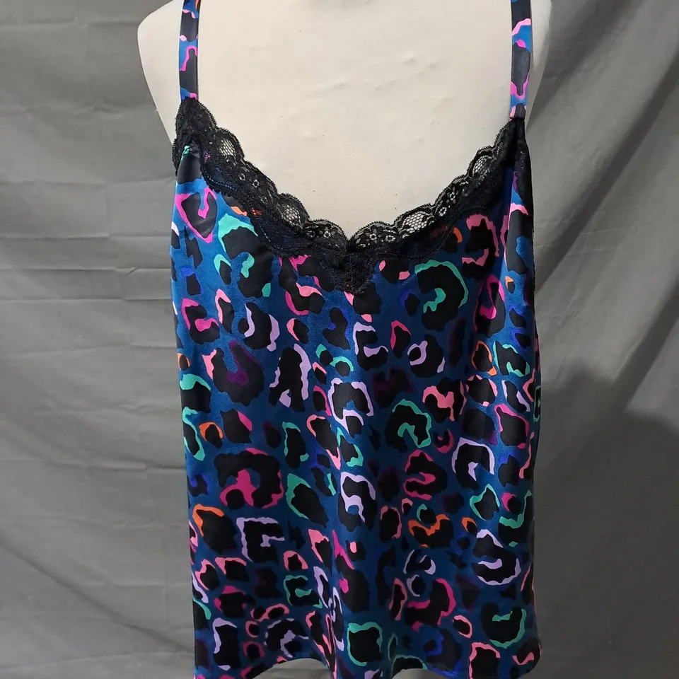 SCAMP & DUDE LACE TRIM SATIN CAMI TOP IN JEWEL TEAL WITH RAINBOW SHADOW LEOPARD SIZE 16