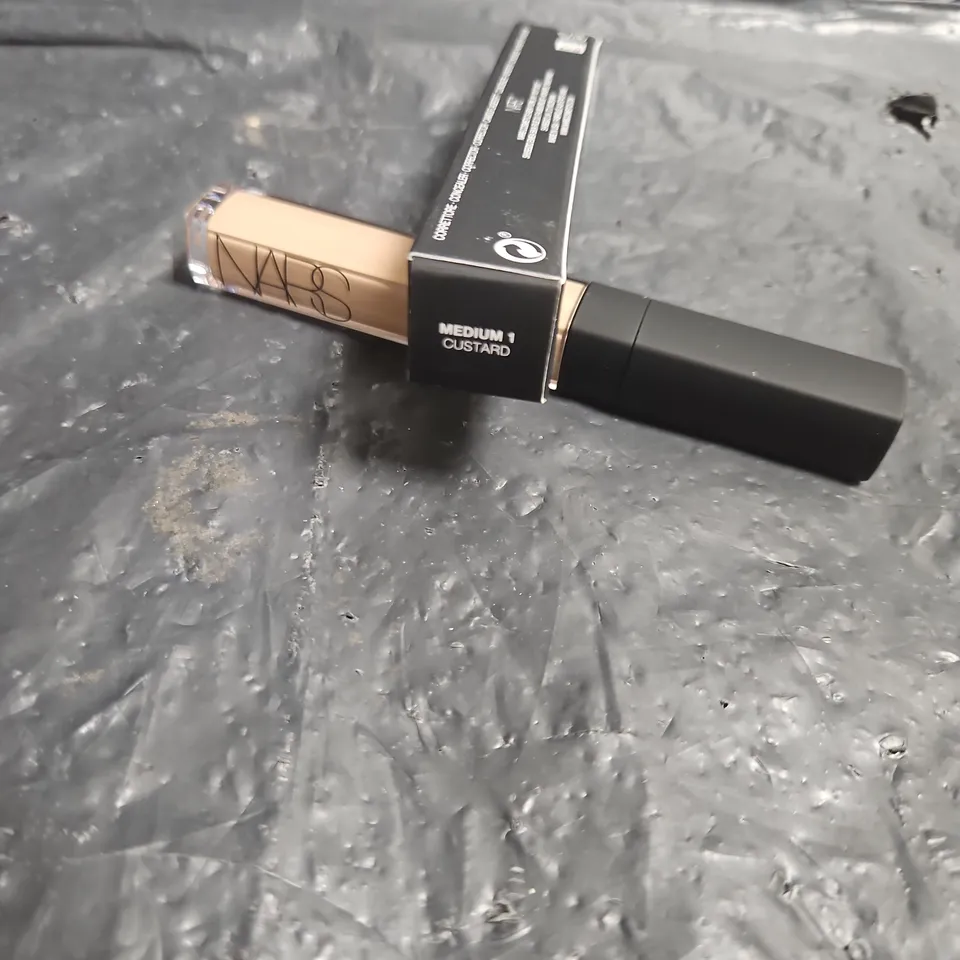 NARS RADIANT CREAMY CONCEALER – MEDIUM 1 CUSTARD - 6ML